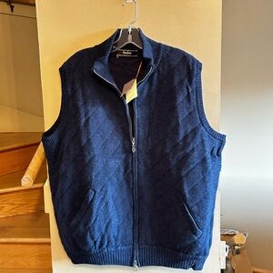 NWT Neiman Marcus Navy blue cashmere Quilted Vest